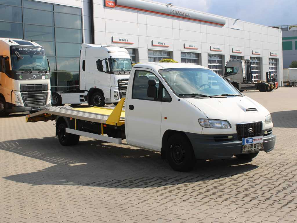 Hyundai H1 TRUCK, EURO 3, DRIVEWAYS, WINCH, TIRES 90% - سيارة السحب للتصليح: صور 3 Hyundai H1 TRUCK, EURO 3, DRIVEWAYS, WINCH, TIRES 90% - سيارة السحب للتصليح: صور 3