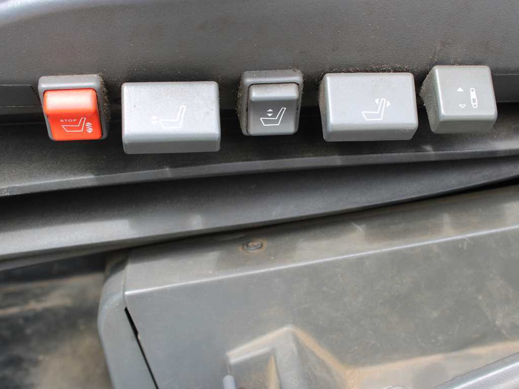 شاحنة ستارة Iveco EUROCARGO 75E18, EURO 4, PNEU 80%: صور 8
