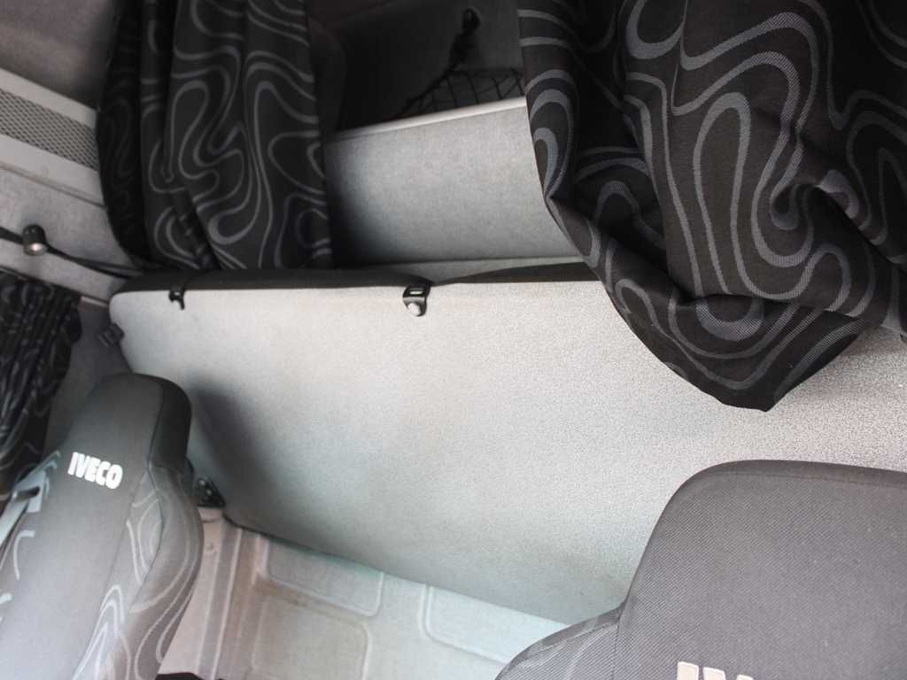 Iveco EUROCARGO 75E18, SIDE-WALLS, EURO 5 - شاحنة ستارة: صور 4 Iveco EUROCARGO 75E18, SIDE-WALLS, EURO 5 - شاحنة ستارة: صور 4