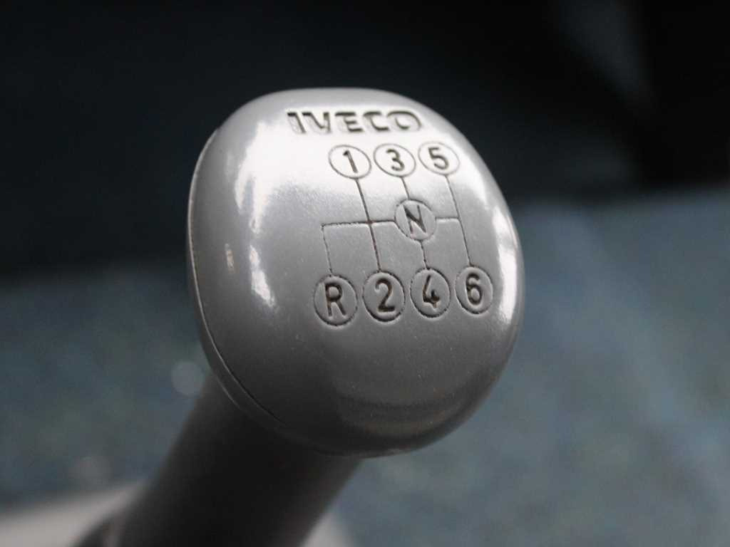 شاحنة ستارة Iveco EUROCARGO ML 75 E 15, EURO 3, SLEEPING BODY: صور 14