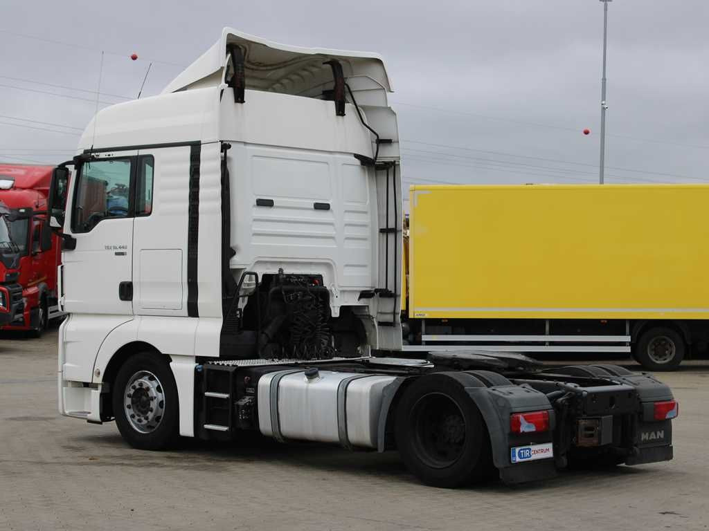 MAN TGX 18.440 4X2 LLS - U, LOWDECK, EURO 6 - شاحنة جرار: صور 4 MAN TGX 18.440 4X2 LLS - U, LOWDECK, EURO 6 - شاحنة جرار: صور 4