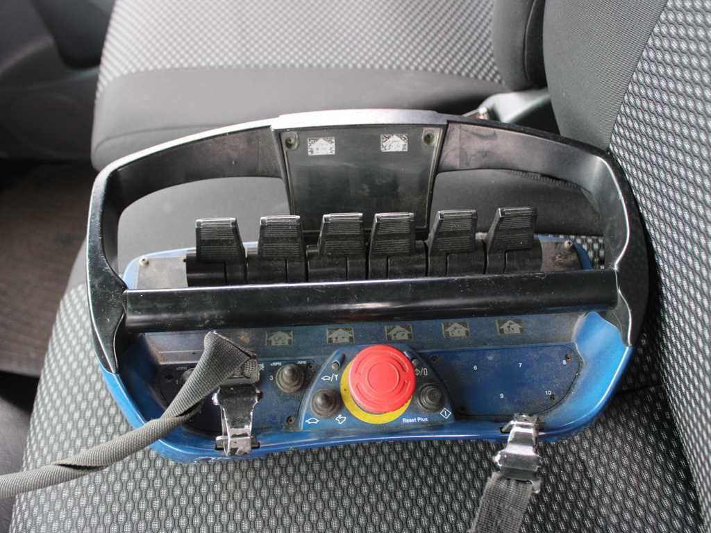 تأجير Mercedes-Benz ATEGO 1222 L, HYDRAULIC ARM HCS CENTRUM 13.5 SP, WINCH, EURO 5 Mercedes-Benz ATEGO 1222 L, HYDRAULIC ARM HCS CENTRUM 13.5 SP, WINCH, EURO 5: صور 19 تأجير Mercedes-Benz ATEGO 1222 L, HYDRAULIC ARM HCS CENTRUM 13.5 SP, WINCH, EURO 5 Mercedes-Benz ATEGO 1222 L, HYDRAULIC ARM HCS CENTRUM 13.5 SP, WINCH, EURO 5: صور 19