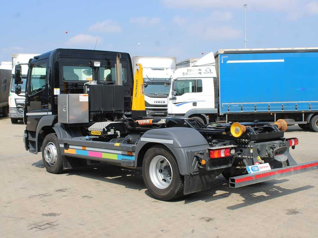 Mercedes-Benz ATEGO 1224, EURO 6, HOOK CONTAINER - شاحنة ذات الخطاف: صور 4 Mercedes-Benz ATEGO 1224, EURO 6, HOOK CONTAINER - شاحنة ذات الخطاف: صور 4
