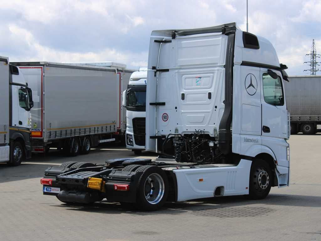 Mercedes-Benz Actros 1848, EURO 6, GIGA SPACE, NAVI, LOWDECK - شاحنة جرار: صور 3 Mercedes-Benz Actros 1848, EURO 6, GIGA SPACE, NAVI, LOWDECK - شاحنة جرار: صور 3