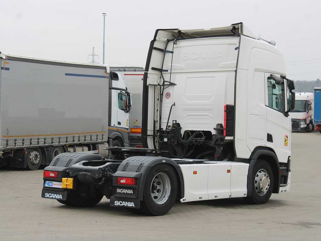Scania R 450, EURO 6, NAVIGATION, RETARDER, TIRES 80% - شاحنة جرار: صور 4 Scania R 450, EURO 6, NAVIGATION, RETARDER, TIRES 80% - شاحنة جرار: صور 4