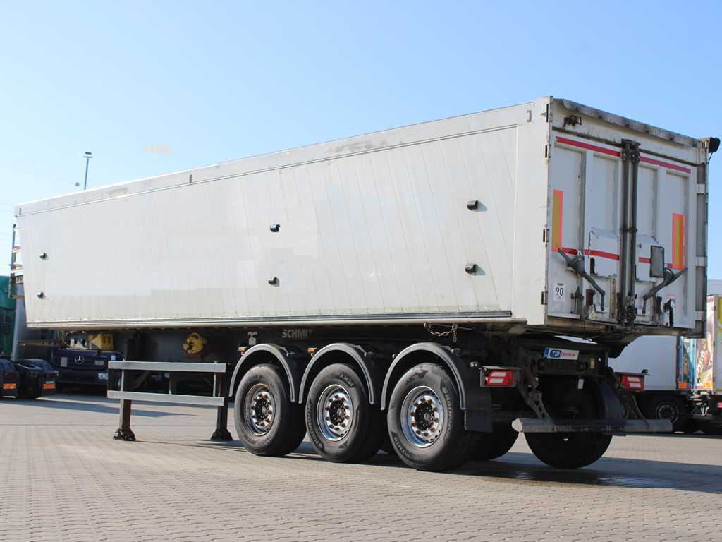 Schmitz SKI 24 SL 10.5, AXLES 9t, 49m³, LIFTING AXLE, ALUMINUM BODY - قلابة نصف مقطورة: صور 4 Schmitz SKI 24 SL 10.5, AXLES 9t, 49m³, LIFTING AXLE, ALUMINUM BODY - قلابة نصف مقطورة: صور 4