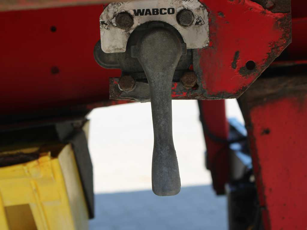 Schwarzmüller SPA 3/E, LIFTING AXLE - الخيمة نصف مقطورة: صور 5 Schwarzmüller SPA 3/E, LIFTING AXLE - الخيمة نصف مقطورة: صور 5