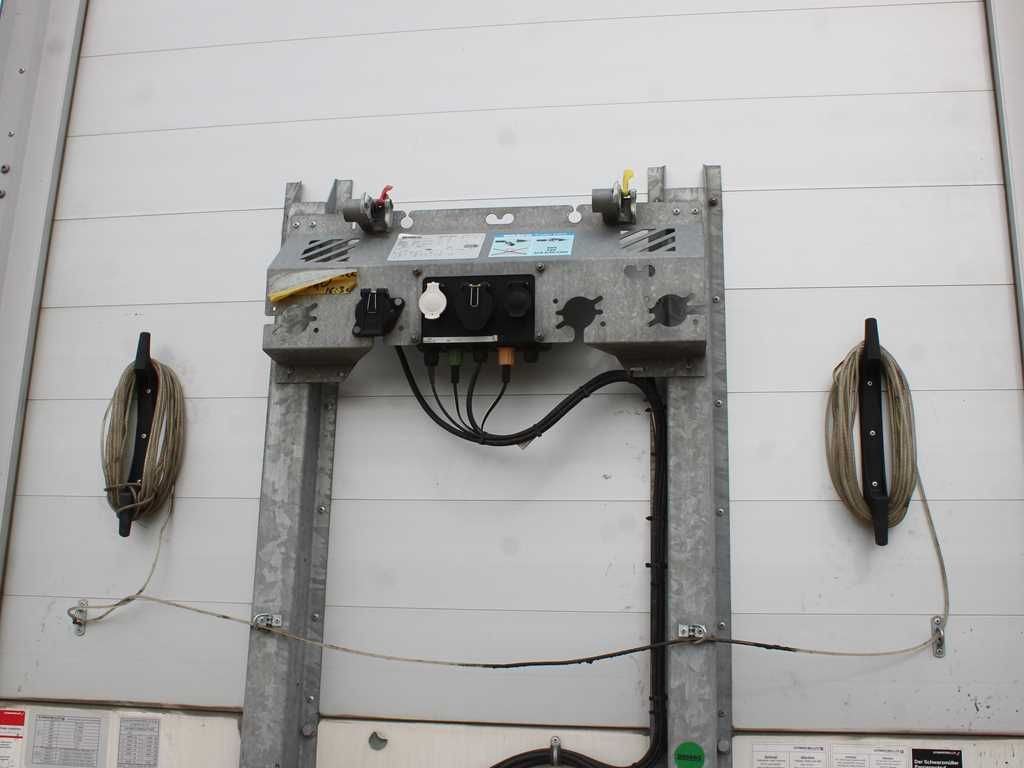 Schwarzmüller SPA 3/E, MULTILOCK, LIFTING AXLE, SAF, MULDA - الخيمة نصف مقطورة: صور 5 Schwarzmüller SPA 3/E, MULTILOCK, LIFTING AXLE, SAF, MULDA - الخيمة نصف مقطورة: صور 5