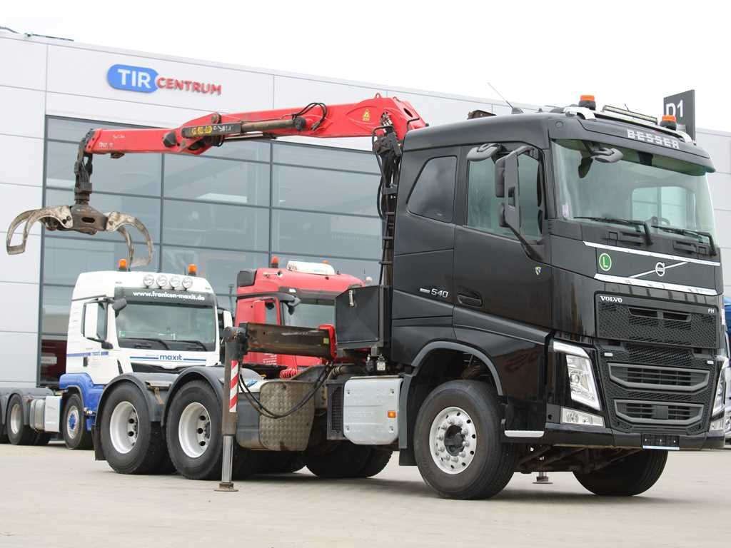 Volvo FH 540, 6X4, VEB+, Crane EPSILON Q170Z96 - شاحنة جرار: صور 2 Volvo FH 540, 6X4, VEB+, Crane EPSILON Q170Z96 - شاحنة جرار: صور 2