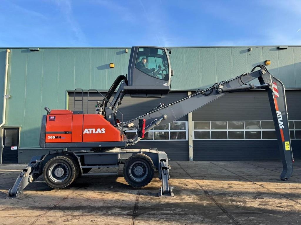Atlas 200 MH - حفارة النقل والشحن: صور 5 Atlas 200 MH - حفارة النقل والشحن: صور 5