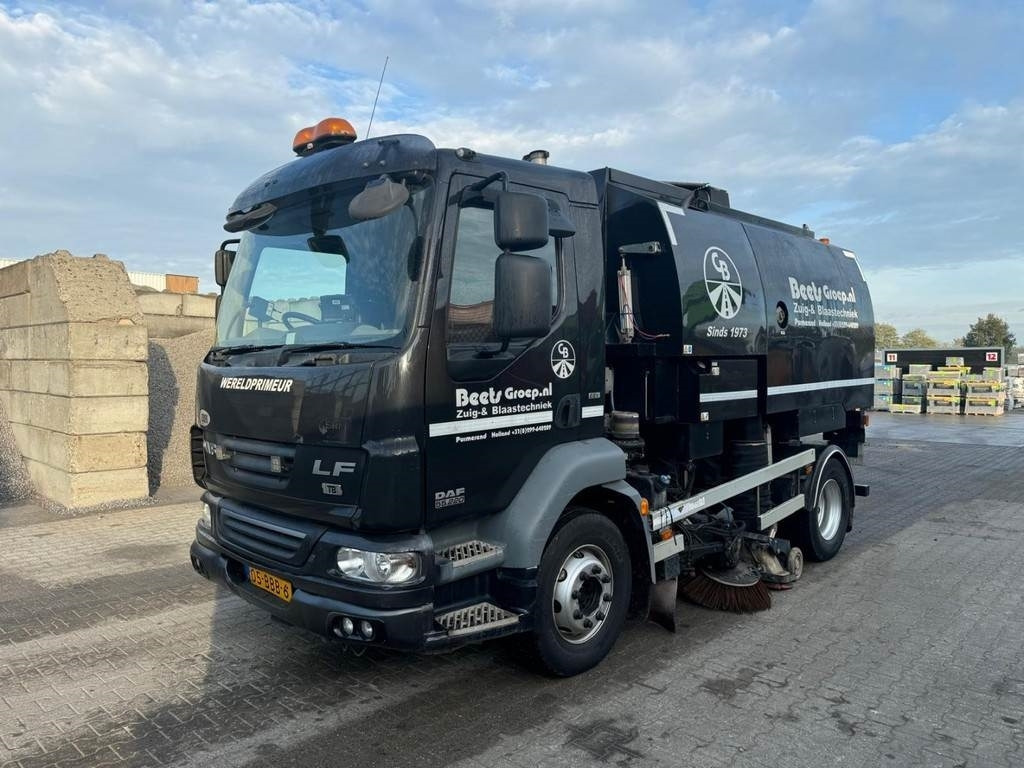 DAF FA LF55 - سياره كنس شوارع: صور 2 DAF FA LF55 - سياره كنس شوارع: صور 2