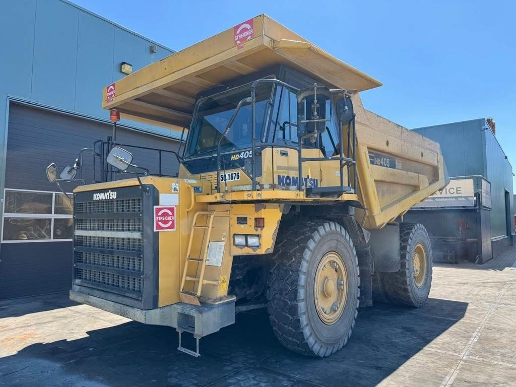 Komatsu HD405-7 - شاحنة قلابة للمحاجر: صور 2 Komatsu HD405-7 - شاحنة قلابة للمحاجر: صور 2