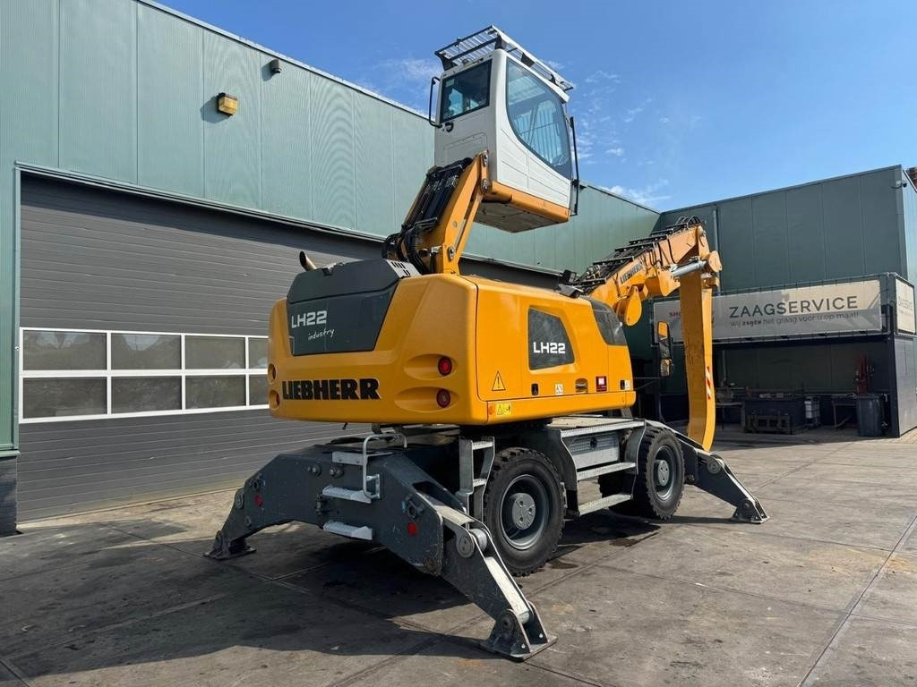 Liebherr LH 22 M  - حفارة النقل والشحن: صور 4 Liebherr LH 22 M  - حفارة النقل والشحن: صور 4
