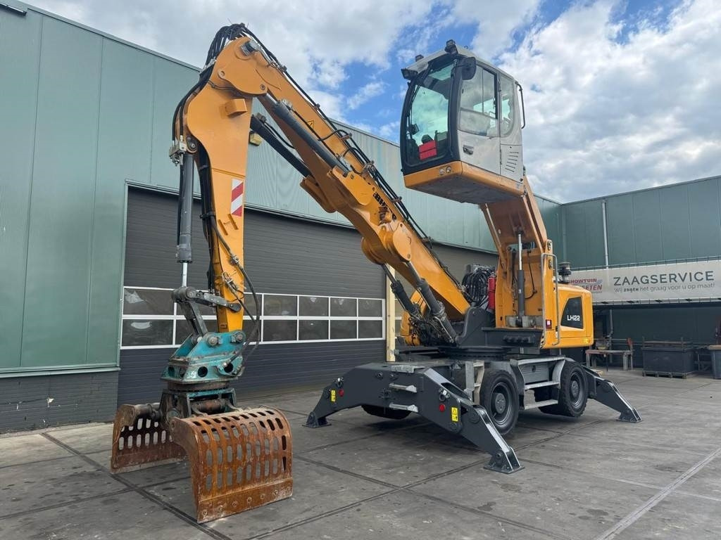 Liebherr LH 22 M - حفارة النقل والشحن: صور 2 Liebherr LH 22 M - حفارة النقل والشحن: صور 2