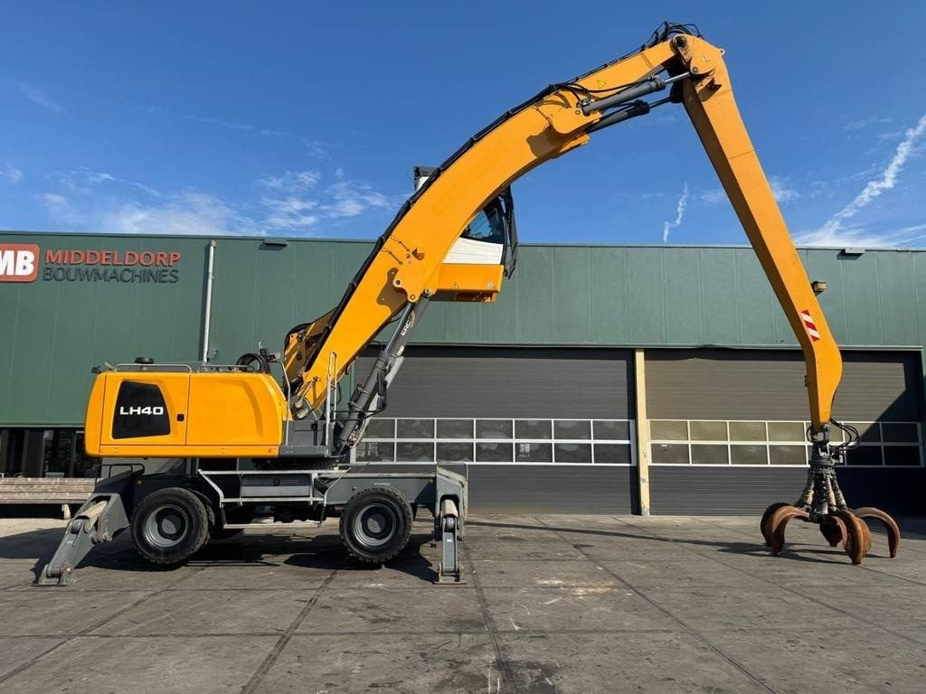 Liebherr LH 40 M - حفارة النقل والشحن: صور 5 Liebherr LH 40 M - حفارة النقل والشحن: صور 5
