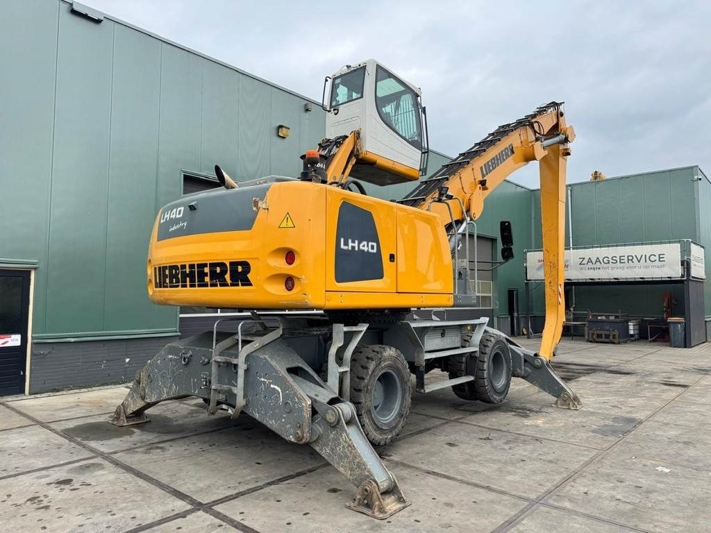 Liebherr LH 40 M - حفارة النقل والشحن: صور 4 Liebherr LH 40 M - حفارة النقل والشحن: صور 4