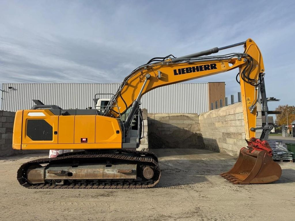 Liebherr R922 LC - حفارات زحافة: صور 5 Liebherr R922 LC - حفارات زحافة: صور 5