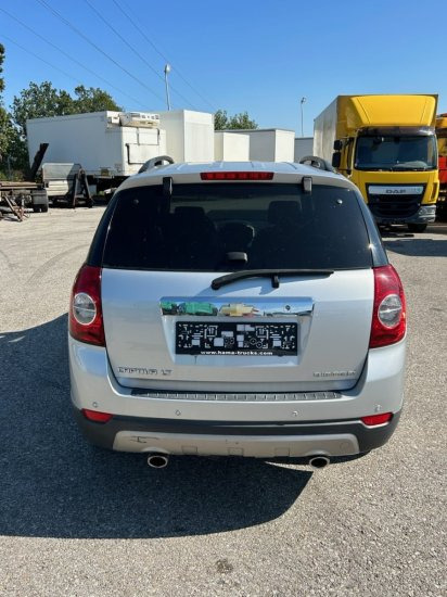 Chevrolet Captiva 3,2 V6 - سيارة دفع رباعي: صور 5 Chevrolet Captiva 3,2 V6 - سيارة دفع رباعي: صور 5