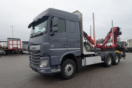 DAF FAT XF 510 mit Penz Ladekran 15Z8.70 inkl. Holzgreifer 6x4 - شاحنة قطع الأشجار: صور 1 DAF FAT XF 510 mit Penz Ladekran 15Z8.70 inkl. Holzgreifer 6x4 - شاحنة قطع الأشجار: صور 1
