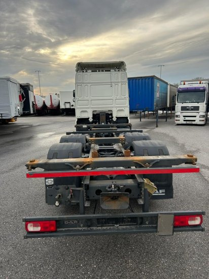 DAF XF 480 FAR BDF Euro 6 Liftachse, Retarder - شاحنات الحاويات/ جسم علوي قابل للتغيير شاحنة: صور 5 DAF XF 480 FAR BDF Euro 6 Liftachse, Retarder - شاحنات الحاويات/ جسم علوي قابل للتغيير شاحنة: صور 5