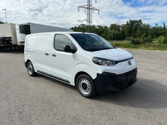 Fiat Scudo M BlueDHi 120 6-Gang - فان: صور 3 Fiat Scudo M BlueDHi 120 6-Gang - فان: صور 3