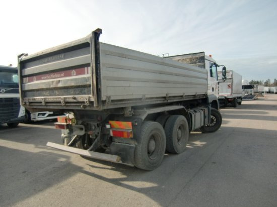 MAN TGA 26.360 6x4 Kipper, Manuel, E3 Schwarzmüller 3-Seitenkipper - قلابات: صور 4 MAN TGA 26.360 6x4 Kipper, Manuel, E3 Schwarzmüller 3-Seitenkipper - قلابات: صور 4