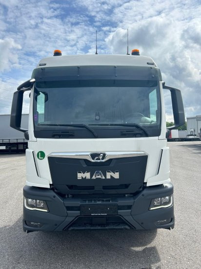 MAN TGS 18.480 4x4 Hydro Pritarder Kipphydraulik - شاحنة جرار: صور 3 MAN TGS 18.480 4x4 Hydro Pritarder Kipphydraulik - شاحنة جرار: صور 3