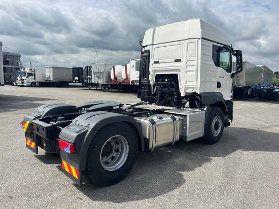 MAN TGS 18.480 4x4 Hydro Pritarder Kipphydraulik - شاحنة جرار: صور 5 MAN TGS 18.480 4x4 Hydro Pritarder Kipphydraulik - شاحنة جرار: صور 5