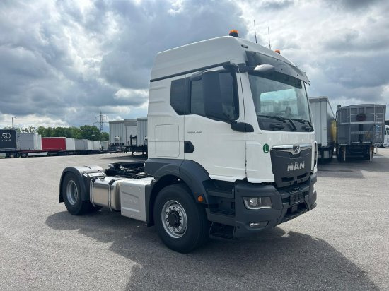 MAN TGS 18.520 4x4 Hydro Pritarder Kipphydraulik - شاحنة جرار: صور 4 MAN TGS 18.520 4x4 Hydro Pritarder Kipphydraulik - شاحنة جرار: صور 4