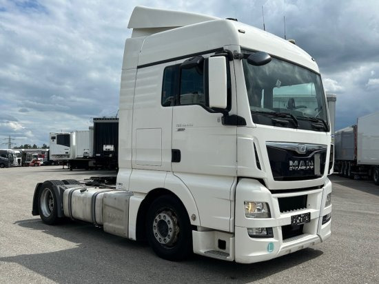 MAN TGX 18.440 XXL Low Deck, Retarder, Standklima, Euro 6, - شاحنة جرار: صور 3 MAN TGX 18.440 XXL Low Deck, Retarder, Standklima, Euro 6, - شاحنة جرار: صور 3