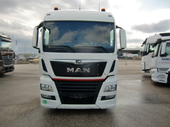 MAN TGX 18.460 XLX Low Deck, Automatik, E6, höhenverstellbare Sattelplatte - شاحنة جرار: صور 2 MAN TGX 18.460 XLX Low Deck, Automatik, E6, höhenverstellbare Sattelplatte - شاحنة جرار: صور 2