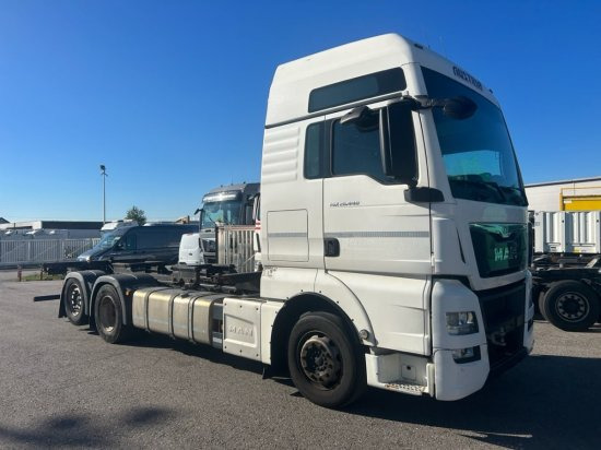 MAN TGX 26.440 BDF, XXL, Retarder, Automatik, E6, Liftachse, Motorschaden, Kurbelwellenschaden - شاحنات الحاويات/ جسم علوي قابل للتغيير شاحنة: صور 1 MAN TGX 26.440 BDF, XXL, Retarder, Automatik, E6, Liftachse, Motorschaden, Kurbelwellenschaden - شاحنات الحاويات/ جسم علوي قابل للتغيير شاحنة: صور 1
