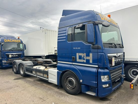 MAN TGX 26.440 XLX 6x2 Liftachse, Euro 6, Motorschaden, engine damage! - شاحنات الحاويات/ جسم علوي قابل للتغيير شاحنة: صور 1 MAN TGX 26.440 XLX 6x2 Liftachse, Euro 6, Motorschaden, engine damage! - شاحنات الحاويات/ جسم علوي قابل للتغيير شاحنة: صور 1