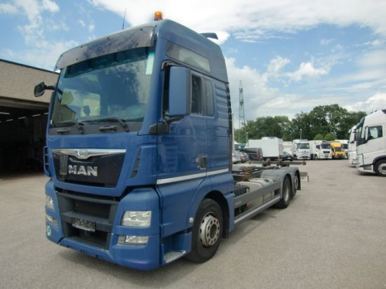 MAN TGX 26.440 XXL 6x2 Liftachse Euro 6 - شاحنات الحاويات/ جسم علوي قابل للتغيير شاحنة: صور 1 MAN TGX 26.440 XXL 6x2 Liftachse Euro 6 - شاحنات الحاويات/ جسم علوي قابل للتغيير شاحنة: صور 1