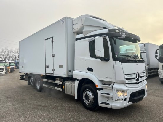 Mercedes-Benz Actros 2546, Euro6, Thermoking T 1000R, LBW-BÄR, Liftachse - مبردة شاحنة: صور 1 Mercedes-Benz Actros 2546, Euro6, Thermoking T 1000R, LBW-BÄR, Liftachse - مبردة شاحنة: صور 1