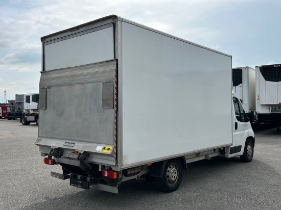 Peugeot Boxer, Koffer mit Hebebühne/LBW - الشاحنات الصغيرة صندوق مغلق: صور 5 Peugeot Boxer, Koffer mit Hebebühne/LBW - الشاحنات الصغيرة صندوق مغلق: صور 5