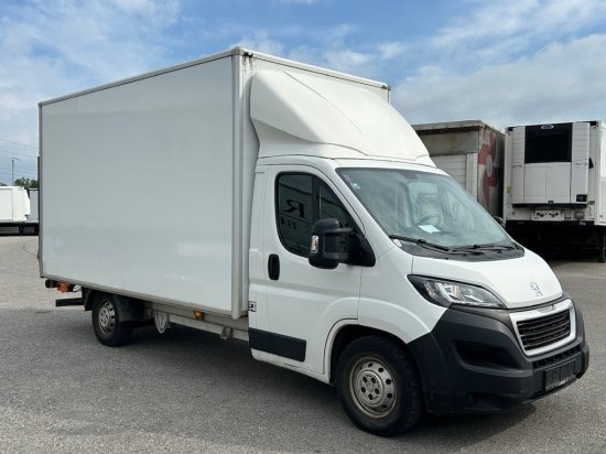 Peugeot Boxer Koffer mit Hebebühne/LBW - الشاحنات الصغيرة صندوق مغلق: صور 3 Peugeot Boxer Koffer mit Hebebühne/LBW - الشاحنات الصغيرة صندوق مغلق: صور 3