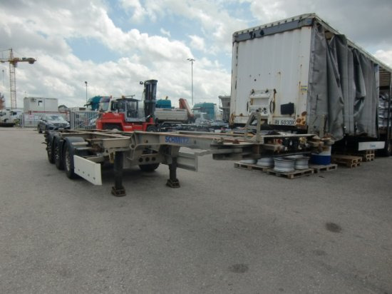 Schmitz Containerchassi 3-achsig SCF 24G45 Slider - شاحنات الحاويات/ جسم علوي قابل للتغيير نصف مقطورة: صور 3 Schmitz Containerchassi 3-achsig SCF 24G45 Slider - شاحنات الحاويات/ جسم علوي قابل للتغيير نصف مقطورة: صور 3