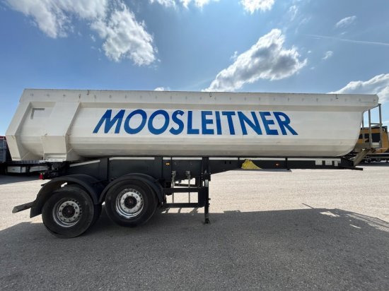 Schwarzmüller Kippmulde 25m³, SAF, Podest, HYVA - قلابة نصف مقطورة: صور 5 Schwarzmüller Kippmulde 25m³, SAF, Podest, HYVA - قلابة نصف مقطورة: صور 5