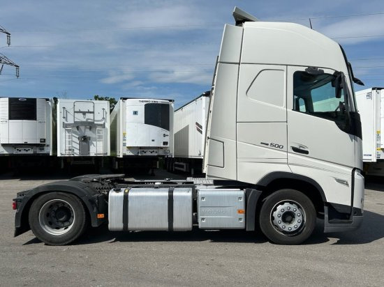 Volvo FH 500 E6, I-Shift, XL Fahrerhaus - شاحنة جرار: صور 4 Volvo FH 500 E6, I-Shift, XL Fahrerhaus - شاحنة جرار: صور 4