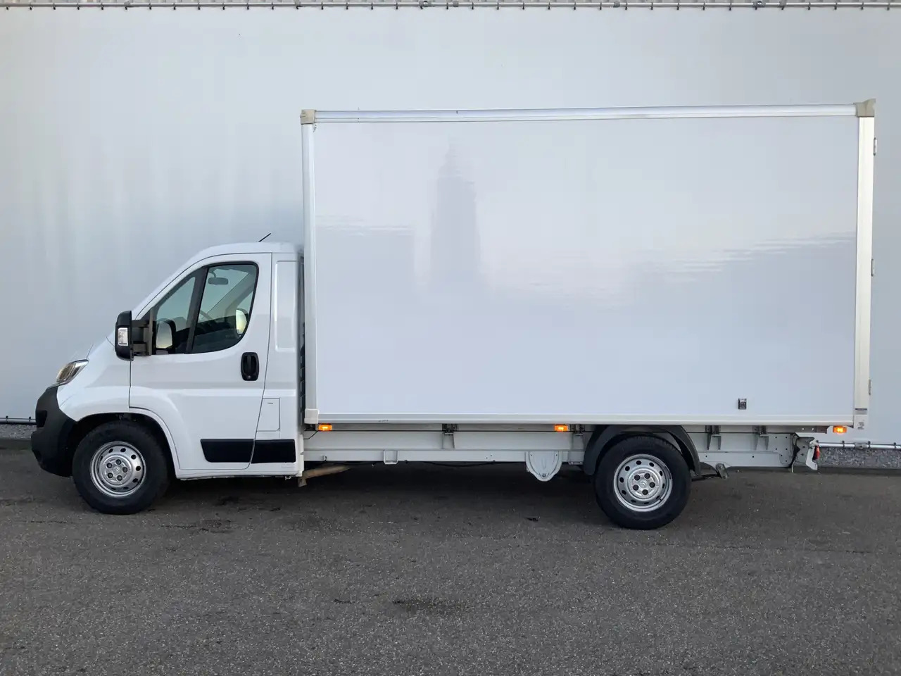 Citroen Jumper 2.2 BlueHDi 165 L3 3.5t Meubel bak & Deuren Airco - الشاحنات الصغيرة صندوق مغلق: صور 3 Citroen Jumper 2.2 BlueHDi 165 L3 3.5t Meubel bak & Deuren Airco - الشاحنات الصغيرة صندوق مغلق: صور 3