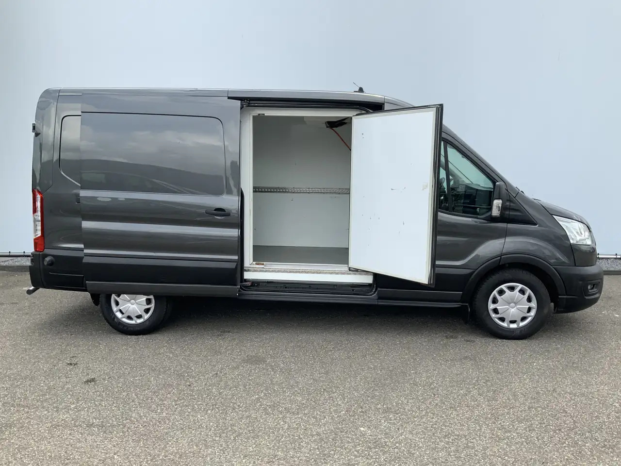 Ford Transit 350 2.0 TDCI L3H2 Trend Koelauto & Vries Automaat - الشاحنات الصغيرة المبردة: صور 4 Ford Transit 350 2.0 TDCI L3H2 Trend Koelauto & Vries Automaat - الشاحنات الصغيرة المبردة: صور 4