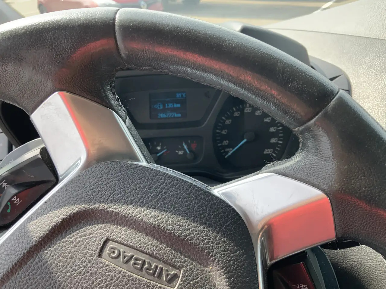 Ford Transit Custom 290 2.2 TDCI L1H2 Trend Airco Cruise 3 Zits Trekha - فان: صور 5 Ford Transit Custom 290 2.2 TDCI L1H2 Trend Airco Cruise 3 Zits Trekha - فان: صور 5