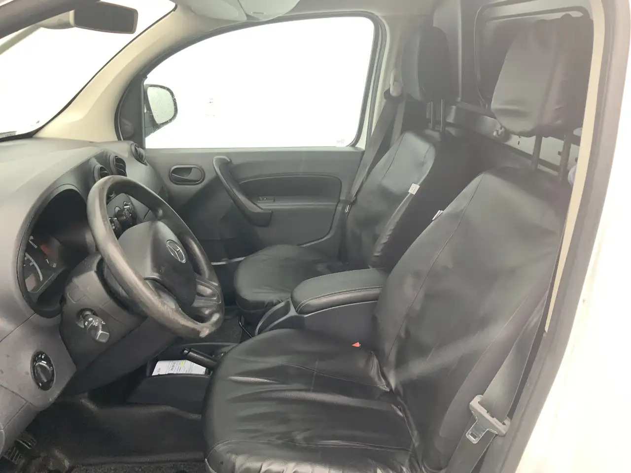 Mercedes-Benz Citan 109 CDI BlueEFFICIENCY Extra Lang Maxi Airco Euro - فان المدمجة: صور 4 Mercedes-Benz Citan 109 CDI BlueEFFICIENCY Extra Lang Maxi Airco Euro - فان المدمجة: صور 4