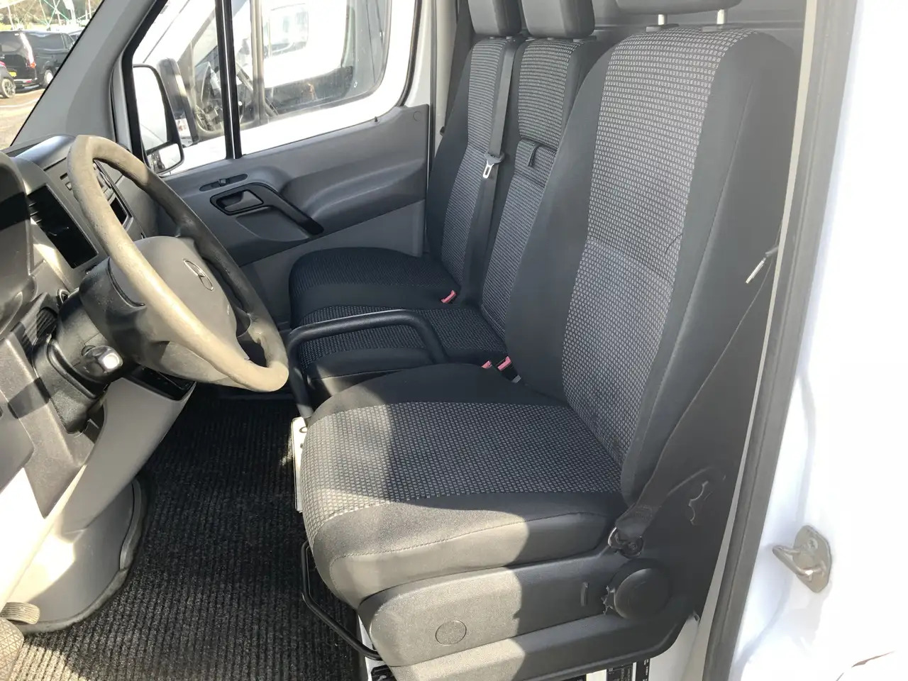 Mercedes-Benz Sprinter 311 2.2 CDI 366 L2H1 Automaat 3 Zits Trekaak 2800k - فان: صور 3 Mercedes-Benz Sprinter 311 2.2 CDI 366 L2H1 Automaat 3 Zits Trekaak 2800k - فان: صور 3