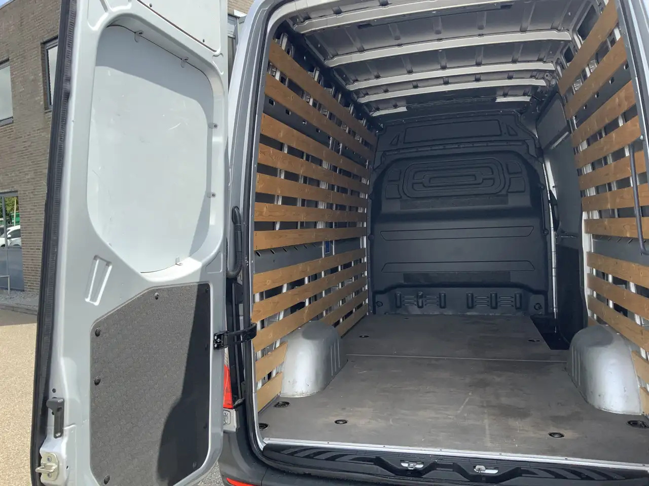 فان Mercedes-Benz Sprinter 315 1.9 CDI L2H2 Automaat 3 Zits Airco Navi Camera: صور 9