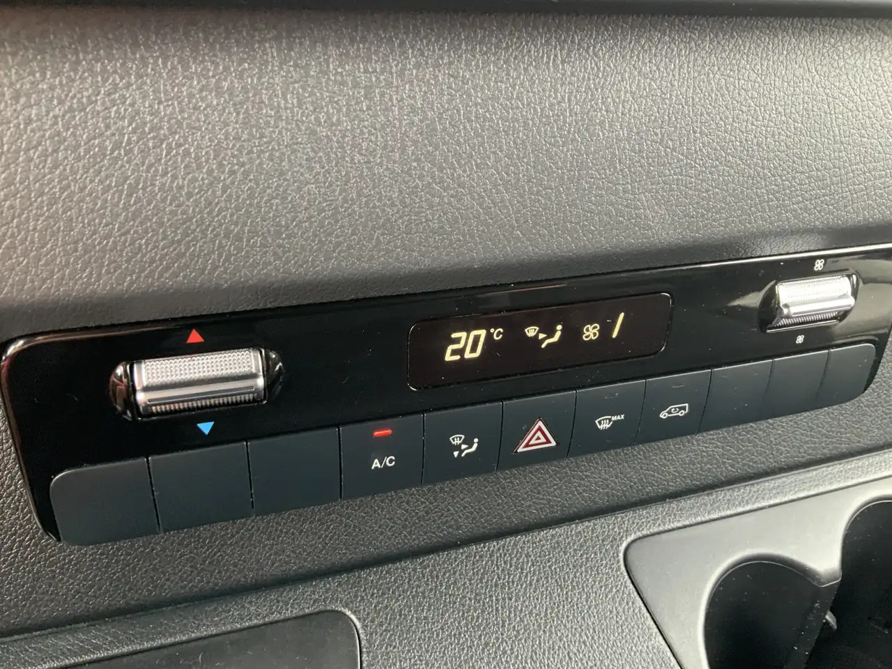 فان Mercedes-Benz Sprinter 315 1.9 CDI L2H2 Automaat 3 Zits Airco Navi Camera: صور 13