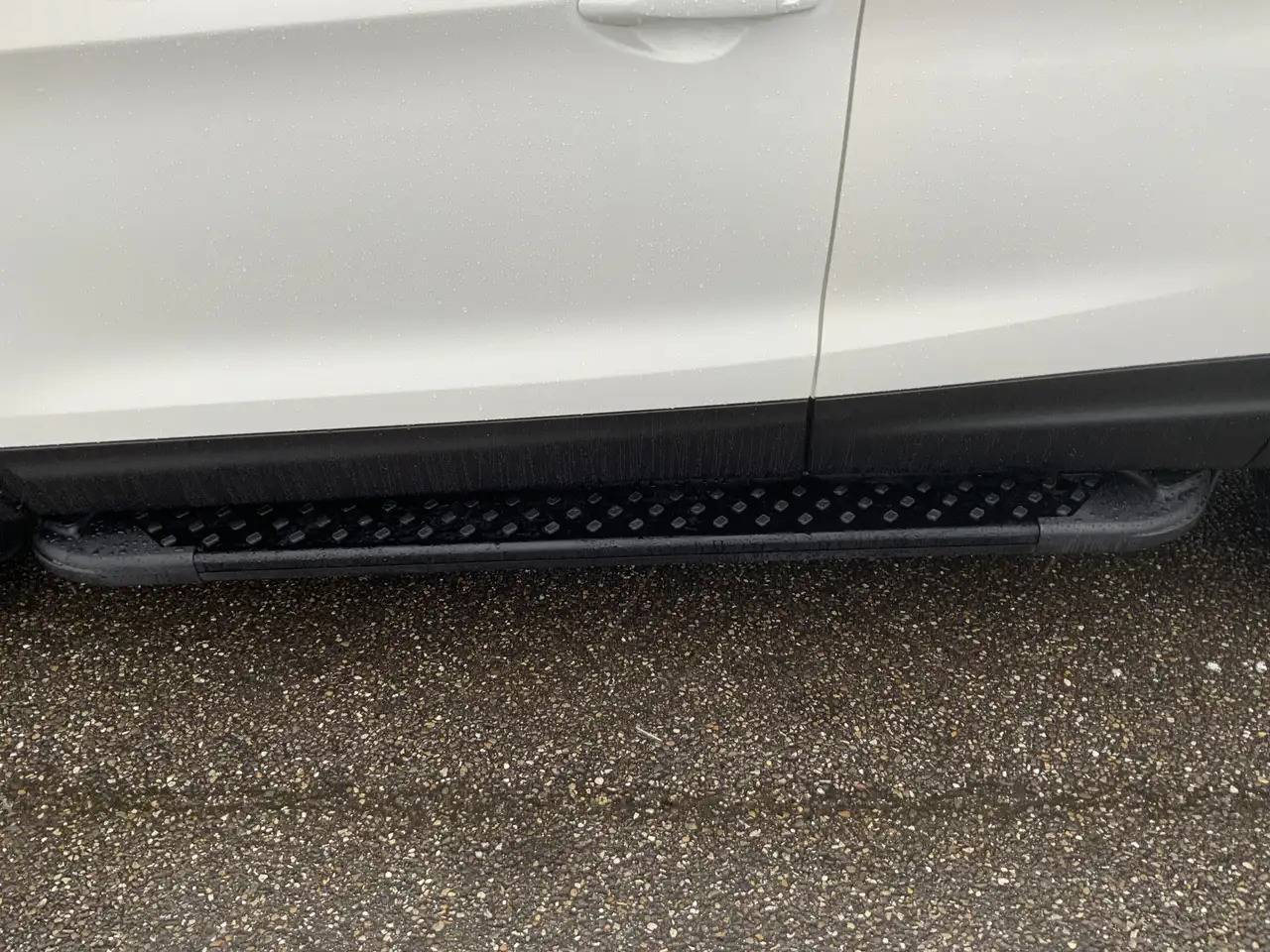 Nissan Qashqai 1.3 DIG-T Visia A SUV Airco Cruise Groot Scherm Na - سيارة دفع رباعي: صور 5 Nissan Qashqai 1.3 DIG-T Visia A SUV Airco Cruise Groot Scherm Na - سيارة دفع رباعي: صور 5