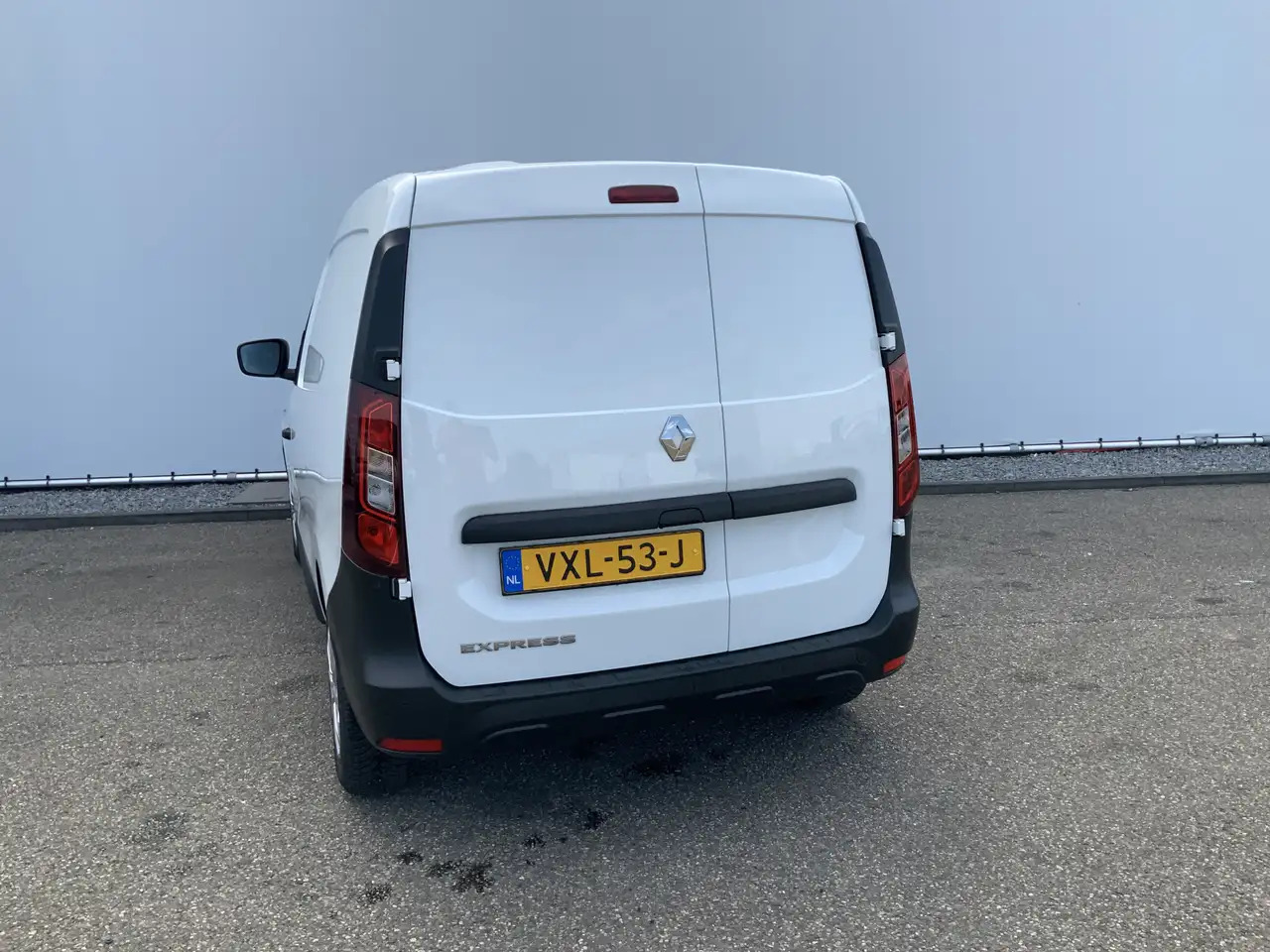Renault Express 1.5 dCi 75 Comfort +Airco Cruise Navi Scherm Euro - فان المدمجة: صور 2 Renault Express 1.5 dCi 75 Comfort +Airco Cruise Navi Scherm Euro - فان المدمجة: صور 2