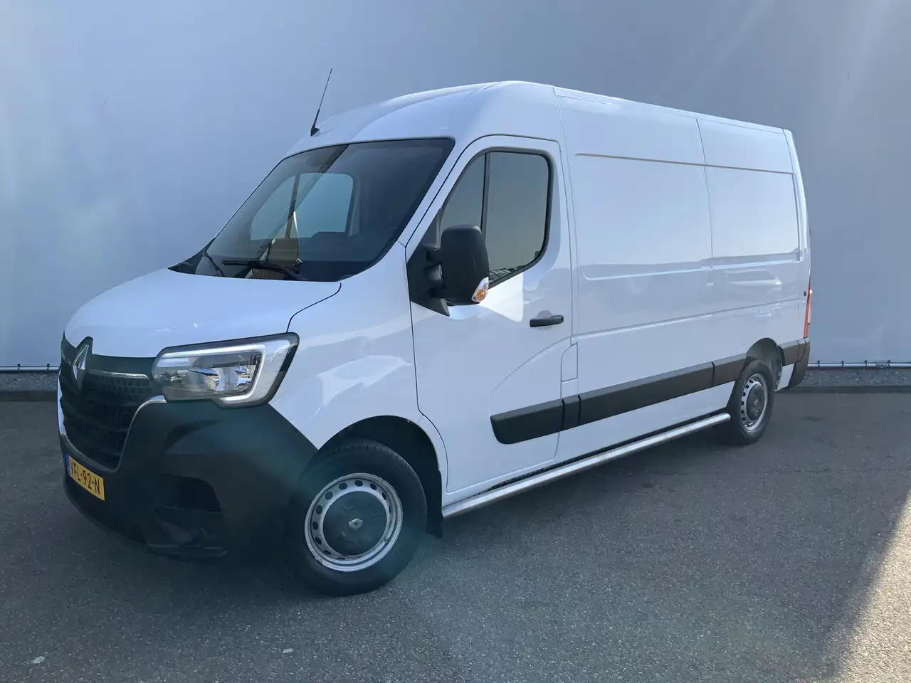 Renault Master T35 2.3 dCi 135 L2H2 Airco Cruise Navi Side Bar Ca - فان: صور 1 Renault Master T35 2.3 dCi 135 L2H2 Airco Cruise Navi Side Bar Ca - فان: صور 1